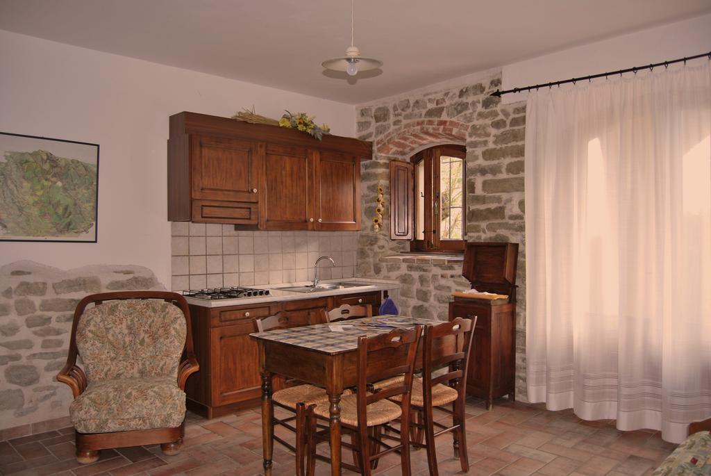 Casale Degli Ulivi Villa Gualdo Tadino Cameră foto
